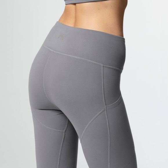 Varley Laidlaw Legging in Lead Grey NWT Carbon38 - Picture 4 of 5